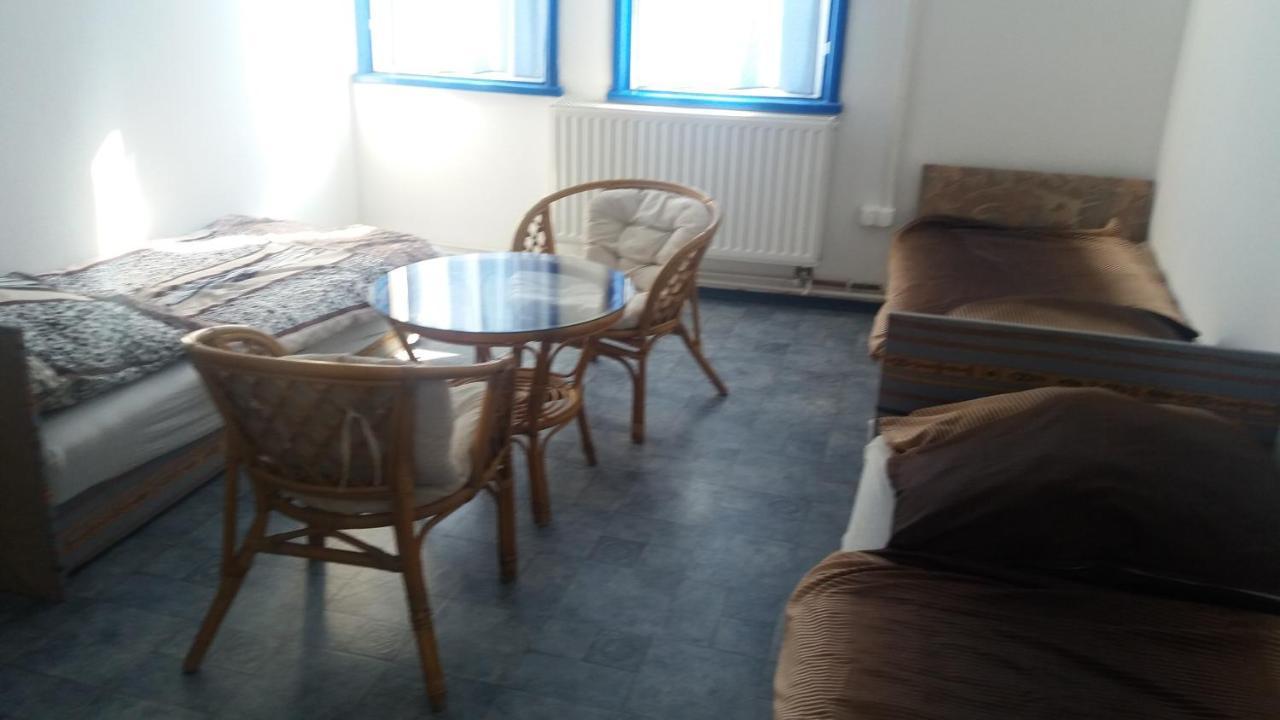Oazis Park Motel Ráckeve Exteriör bild